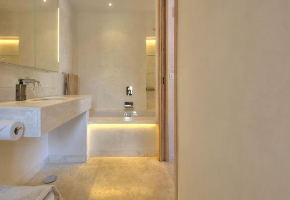 Villa Mas Tranquila - A Stylish Villa With Pool 150 M From The Beach Conil De La Frontera Exteriér fotografie