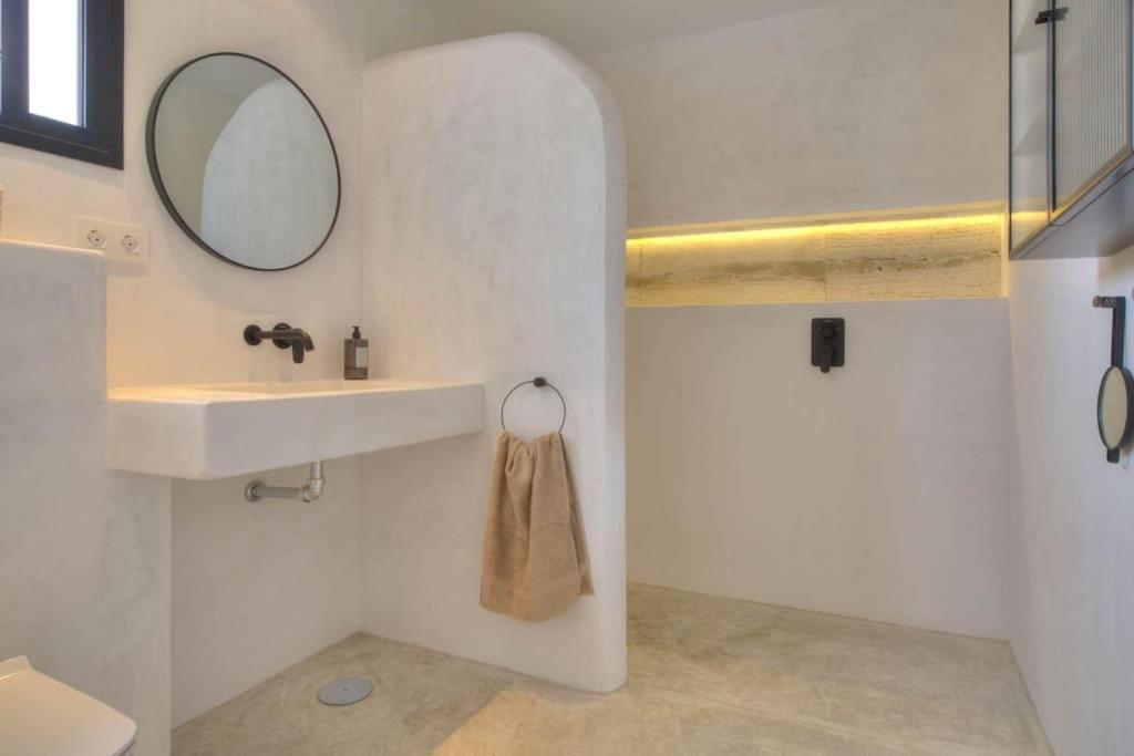 Villa Mas Tranquila - A Stylish Villa With Pool 150 M From The Beach Conil De La Frontera Exteriér fotografie